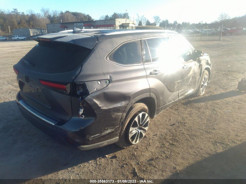 2022 TOYOTA HIGHLANDER XLE VIN: 5TDGZRAH0NS542944