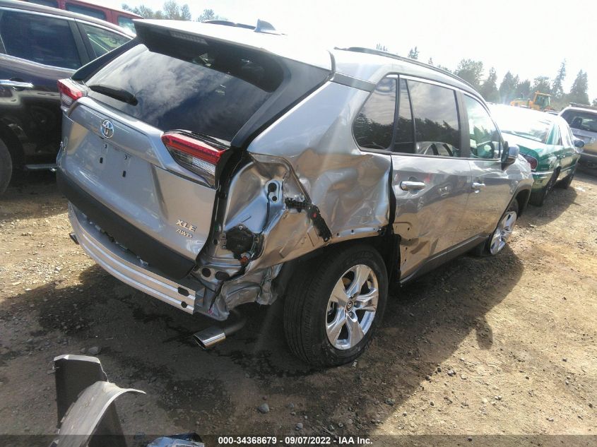 2020 TOYOTA RAV4 XLE VIN: 2T3P1RFV1LC110818