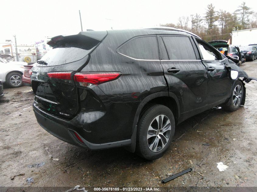 2021 TOYOTA HIGHLANDER XLE VIN: 5TDGZRBH9MS074046