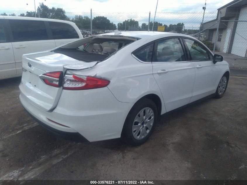 2020 FORD FUSION S VIN: 3FA6P0G70LR170040