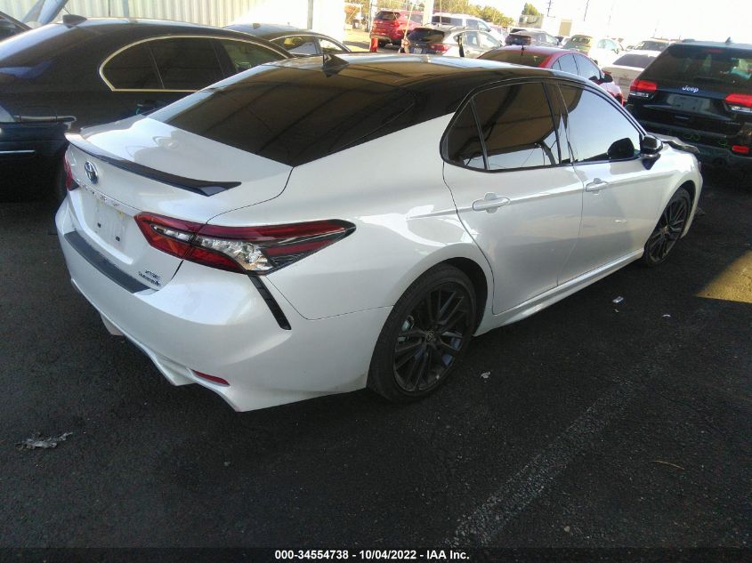 2022 TOYOTA CAMRY HYBRID XSE VIN: 4T1K31AK0NU042038