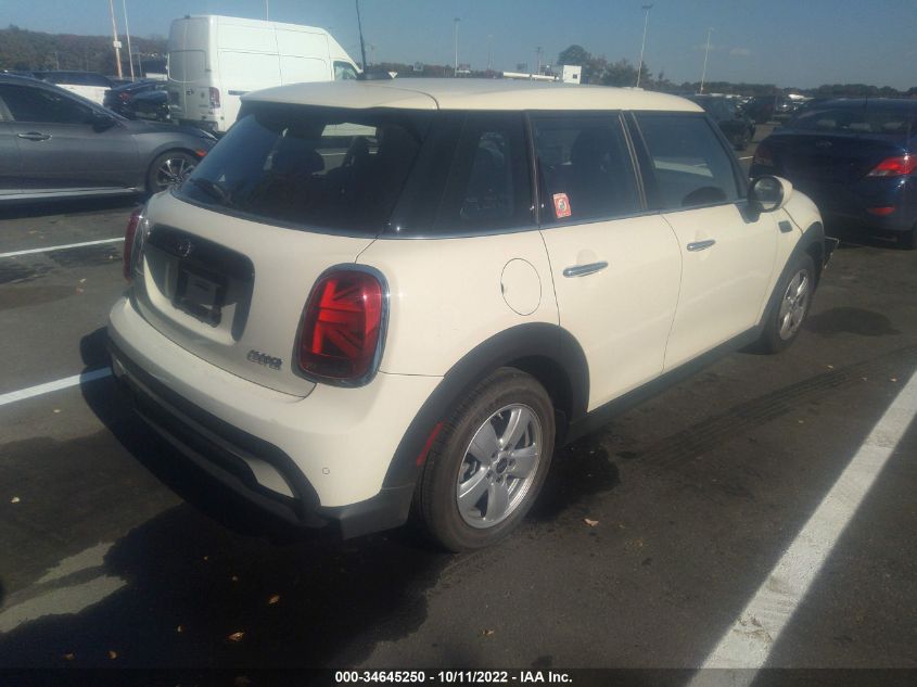 2022 MINI HARDTOP 4 DOOR COOPER VIN: WMW33DK09N2R62282