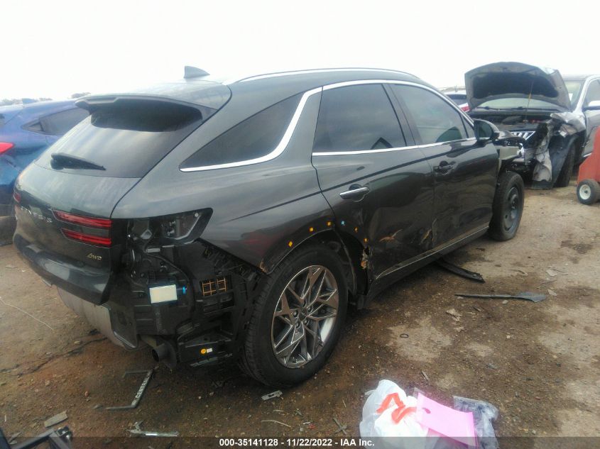 2022 GENESIS GV70 2.5T VIN: KMUMADTB0NU067861