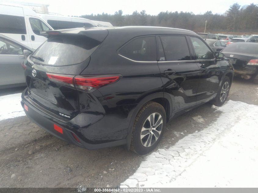 2021 TOYOTA HIGHLANDER XLE VIN: 5TDGZRBH8MS547841