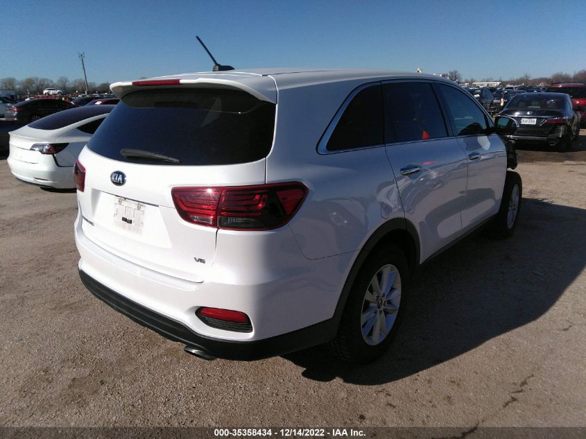 2020 KIA SORENTO LX V6 VIN: 5XYPGDA57LG621536