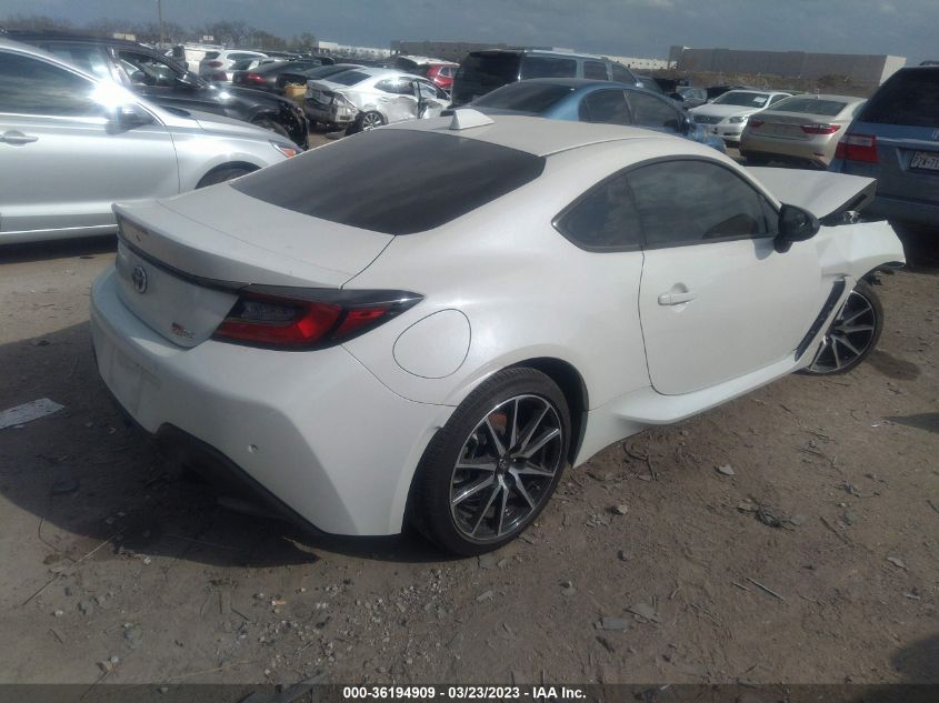 2022 TOYOTA GR86 VIN: JF1ZNBC13N8758745