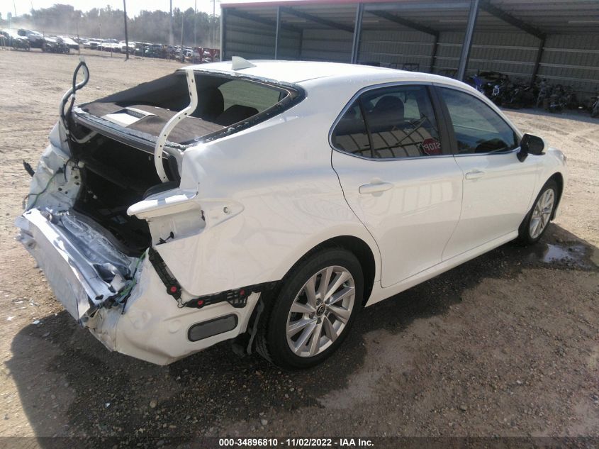 2021 TOYOTA CAMRY LE VIN: 4T1C11AK5MU560820