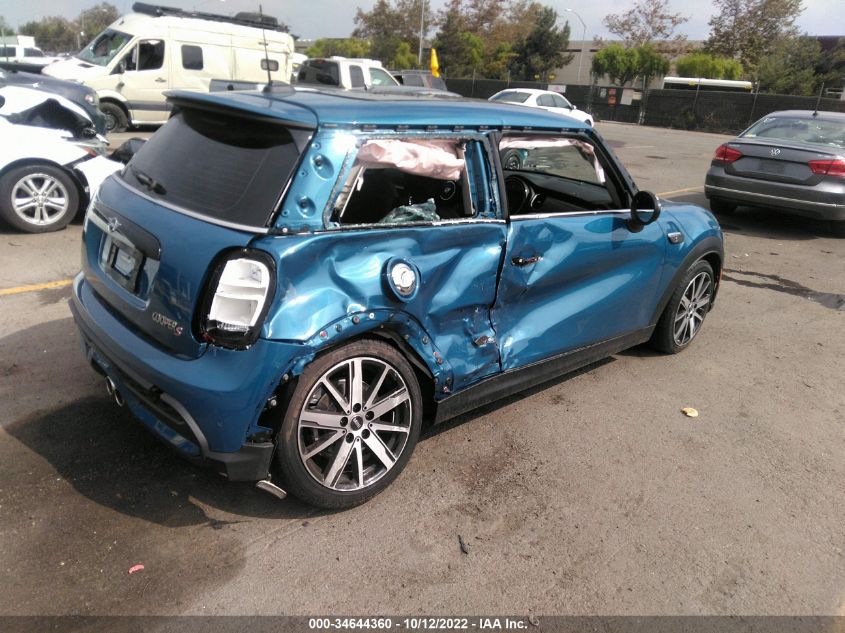 2022 MINI HARDTOP 2 DOOR COOPER S VIN: WMW53DH0XN2R86168