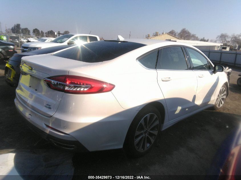 2020 FORD FUSION SE VIN: 3FA6P0T93LR114469