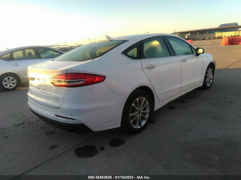 2020 FORD FUSION SE VIN: 3FA6P0HD8LR202284