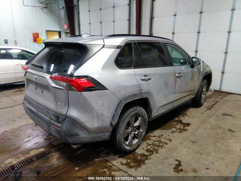 2022 TOYOTA RAV4 XLE VIN: 2T3P1RFV4NC272722