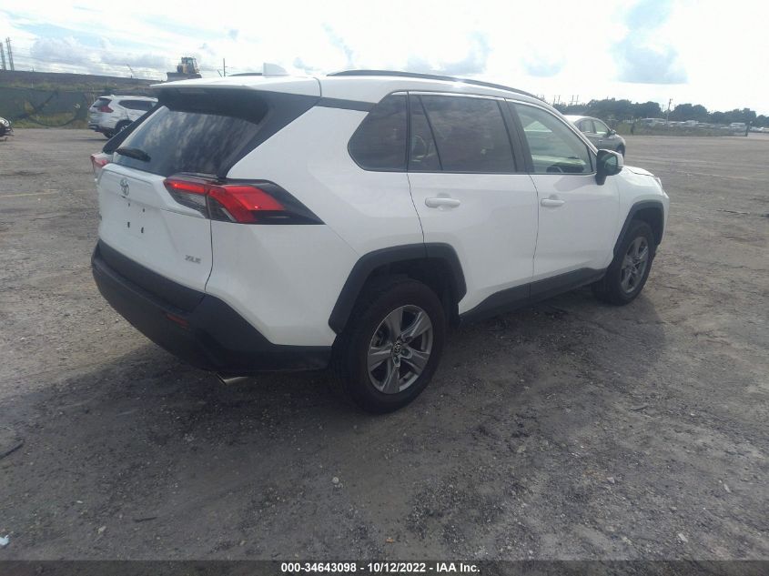2022 TOYOTA RAV4 XLE VIN: 2T3W1RFV7NC173470