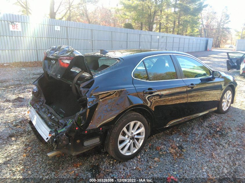 2022 TOYOTA CAMRY LE VIN: 4T1R11BK1NU055402