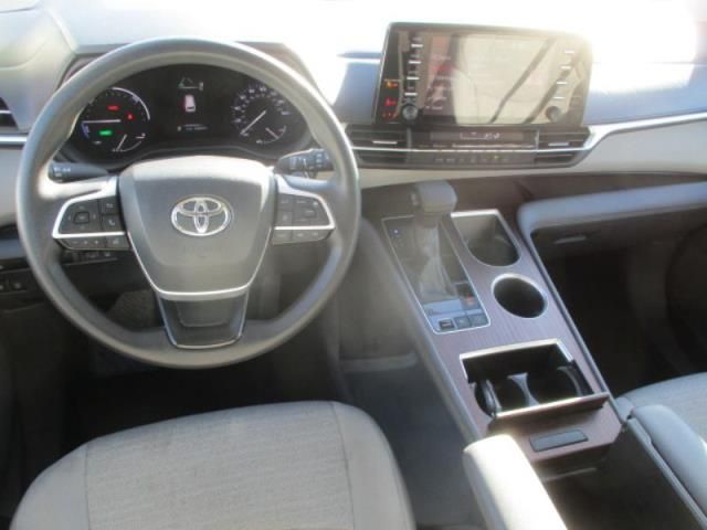 2021 TOYOTA SIENNA LE VIN: 5TDKRKEC1MS046954