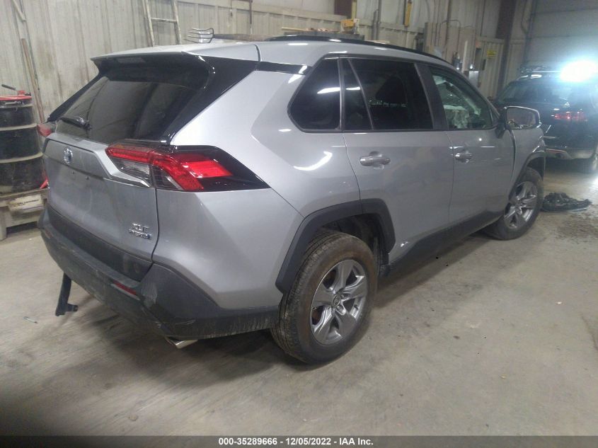 2022 TOYOTA RAV4 HYBRID XLE VIN: 2T3RWRFV7NW136982