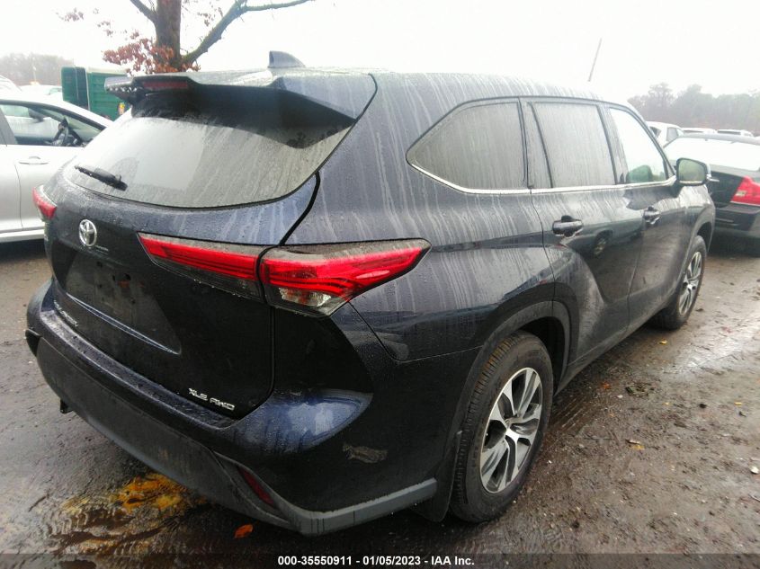 2021 TOYOTA HIGHLANDER XLE VIN: 5TDGZRBH2MS558429