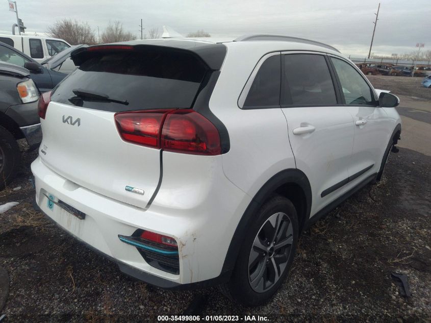 2022 KIA NIRO EV EX VIN: KNDCC3LGXN5138136