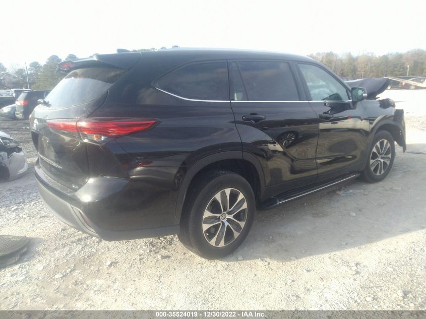 2021 TOYOTA HIGHLANDER XLE VIN: 5TDGZRAH2MS037325
