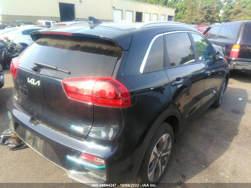 2022 KIA NIRO EV EX VIN: KNDCC3LG4N5125222