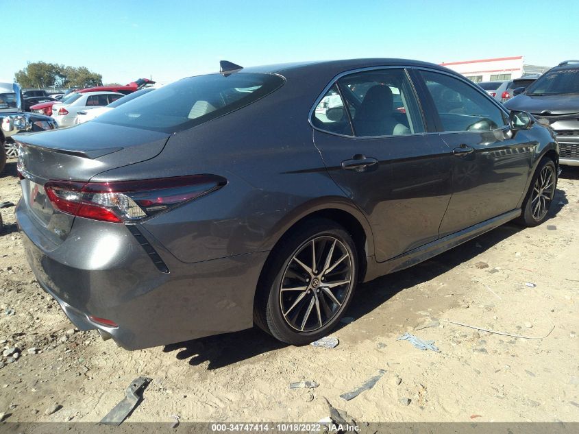 2022 TOYOTA CAMRY SE VIN: 4T1G11AK1NU643650
