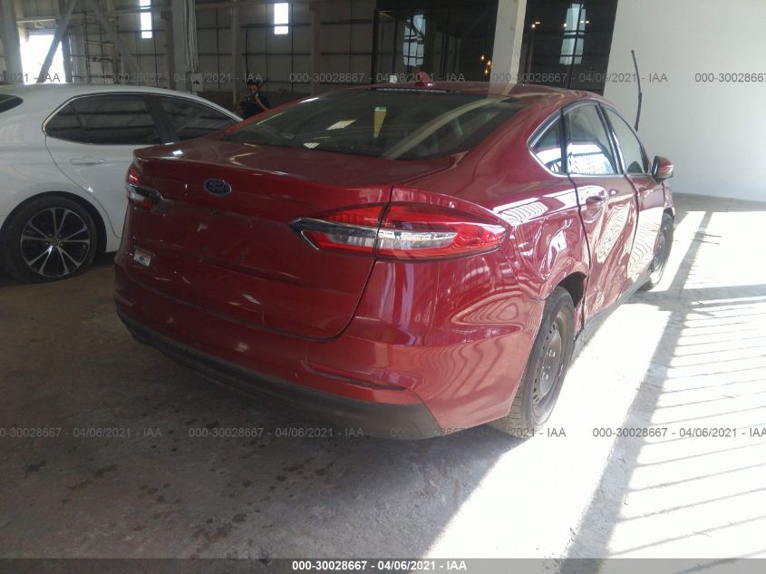 2020 FORD FUSION S VIN: 3FA6P0G76LR160130
