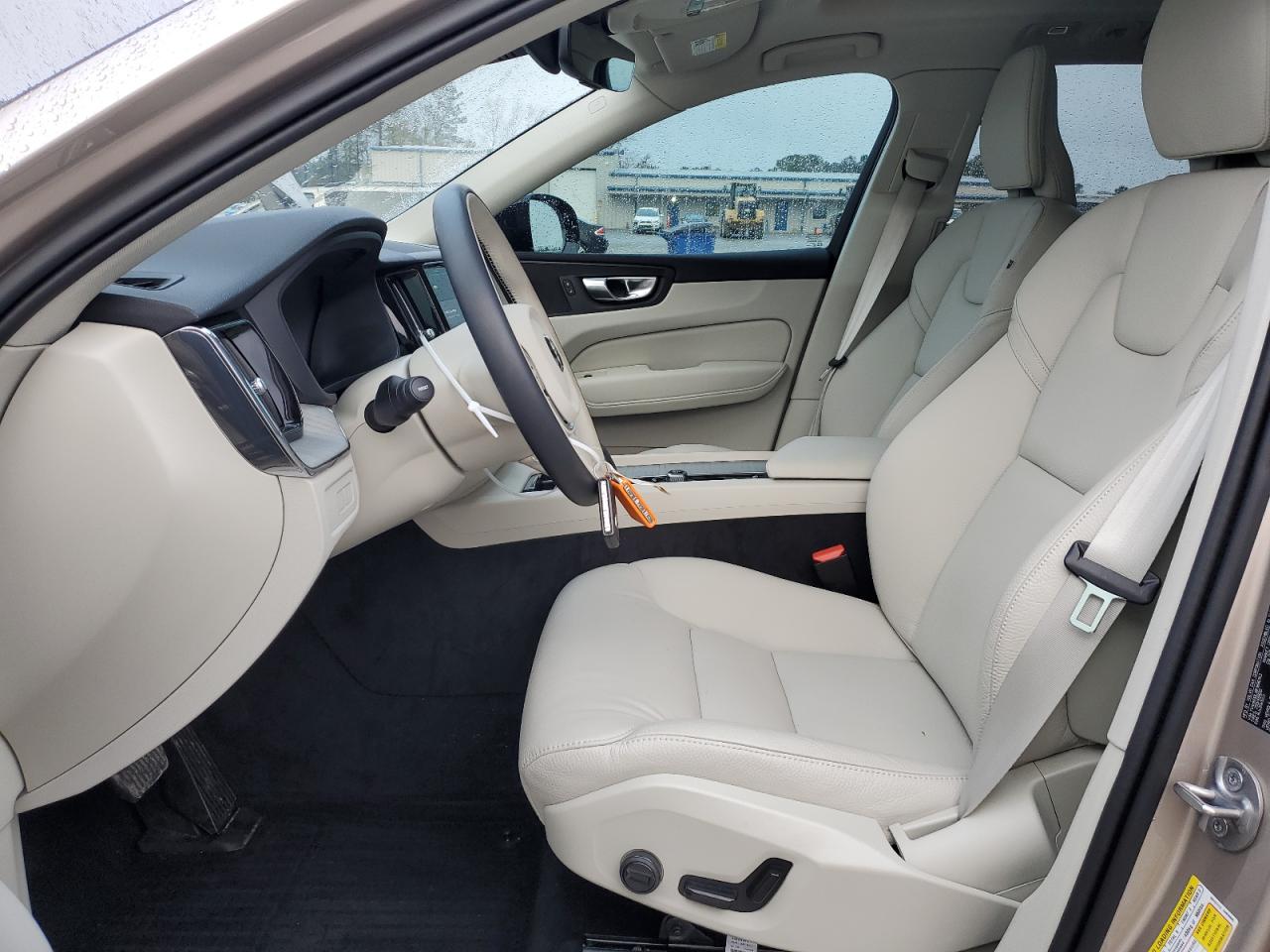 2024 VOLVO XC60 PLUS VIN:YV4H60DL6R1890143