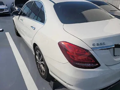 2014 Mercedes-Benz C 220 VIN: