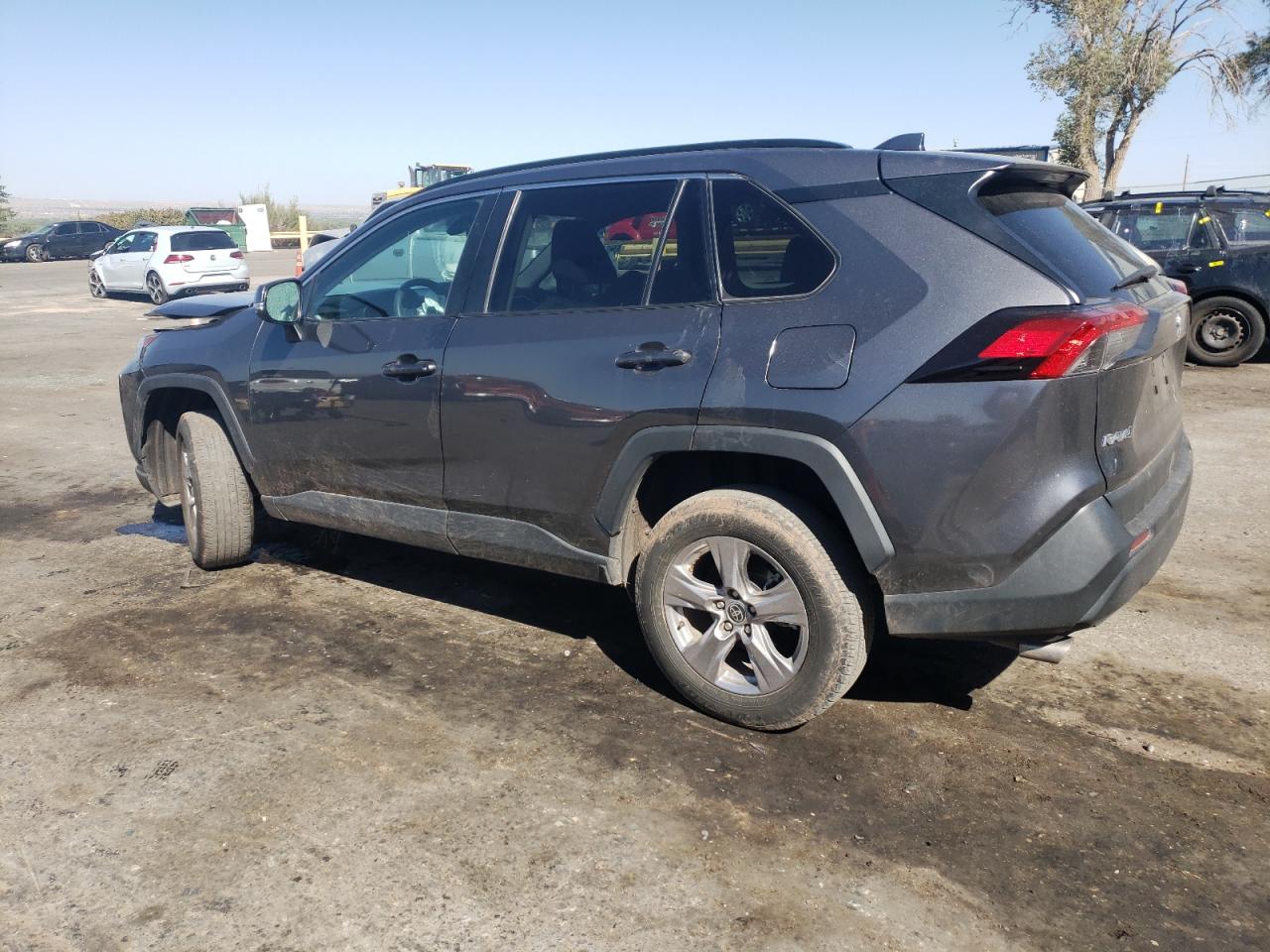 2022 TOYOTA RAV4 XLE VIN:2T3W1RFVXNC198654