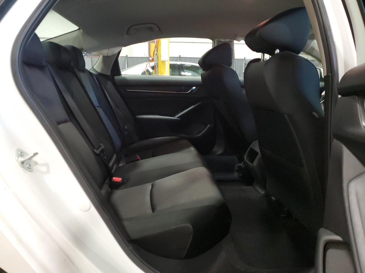 2022 HONDA ACCORD LX VIN:1HGCV1F1XNA033353
