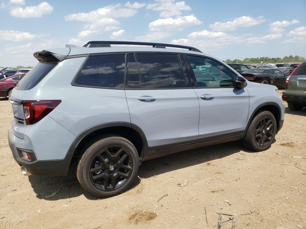 2024 HONDA PASSPORT BLACK EDITION VIN:5FNYF8H80RB006714