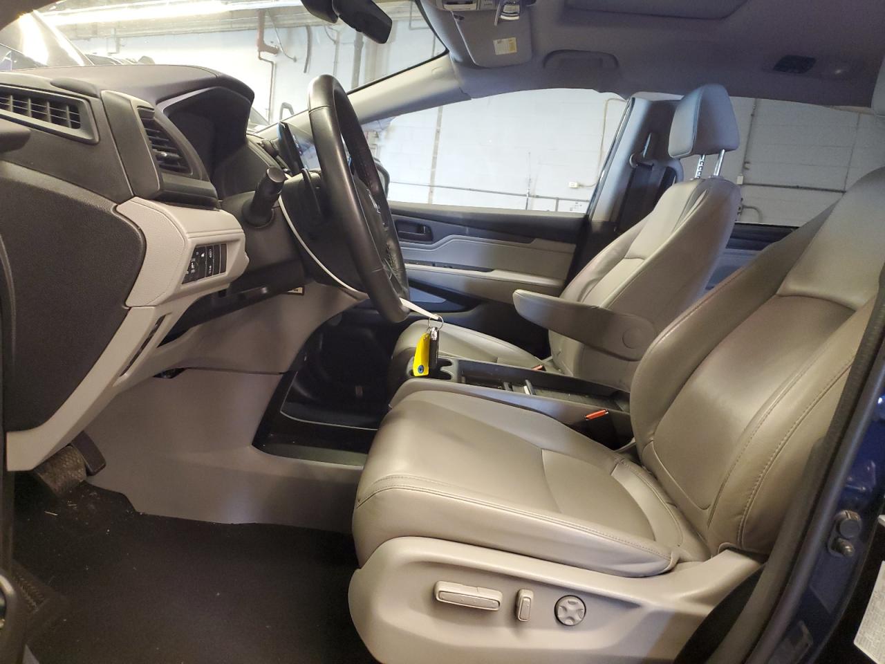 2022 HONDA ODYSSEY EXL VIN:5FNRL6H7XNB049007