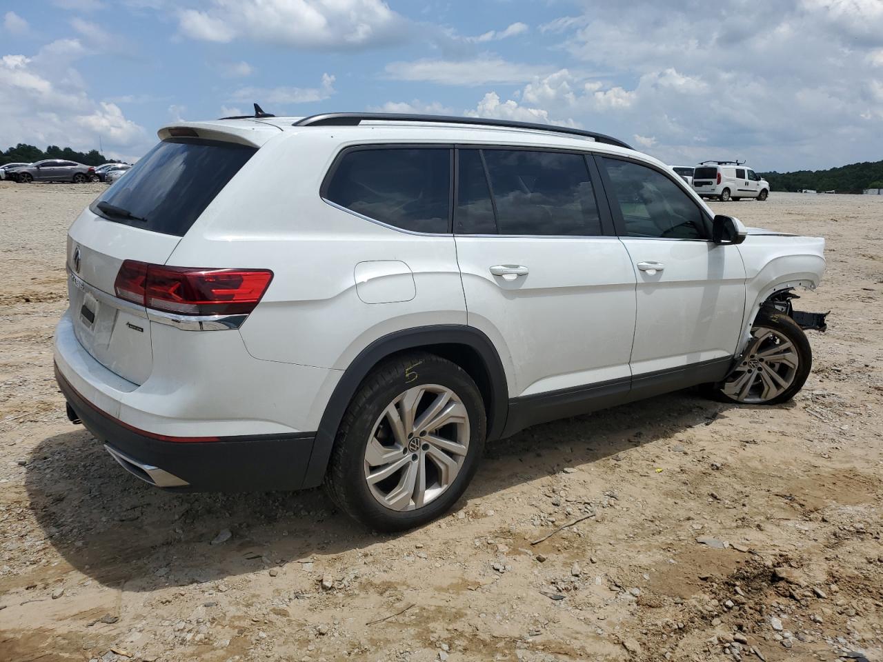 2023 VOLKSWAGEN ATLAS SE VIN:1V2HR2CAXPC523090