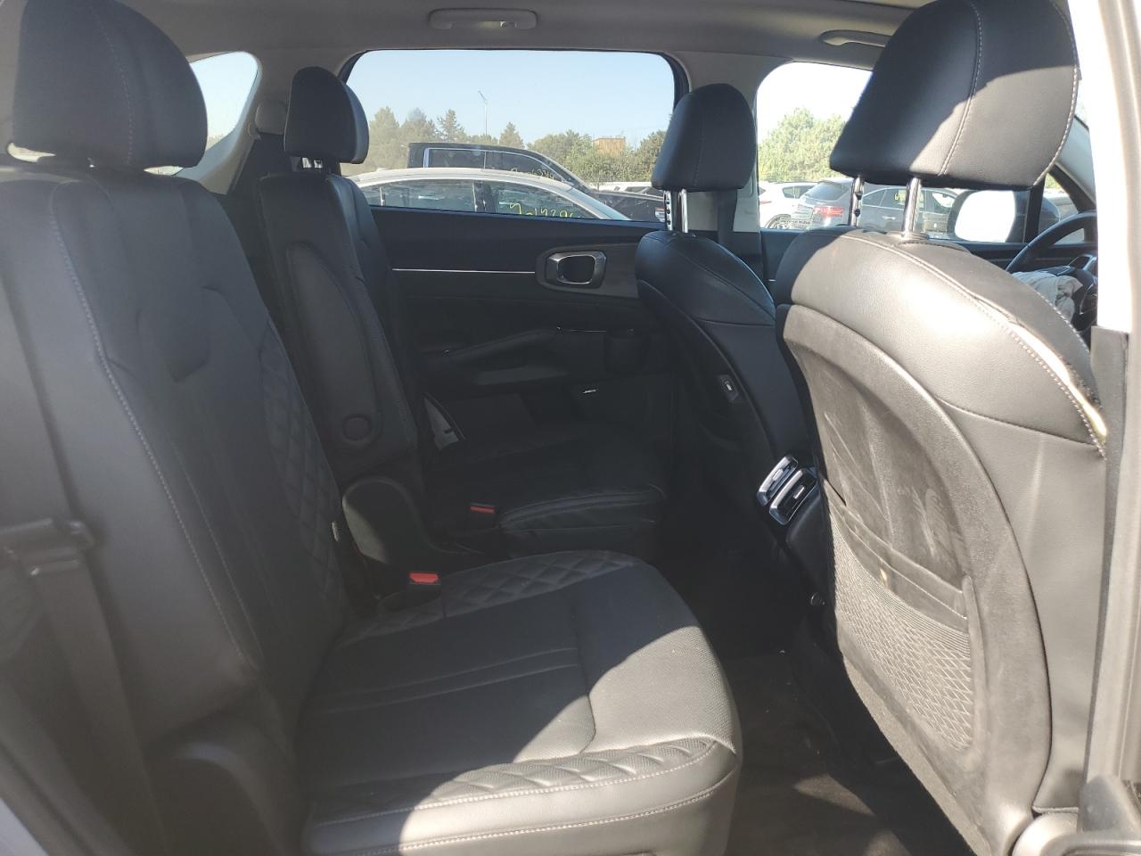 2022 KIA SORENTO SX VIN:5XYRKDLF2NG142621