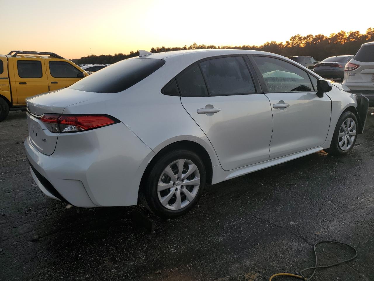 2022 TOYOTA COROLLA LE VIN:5YFEPMAE2NP279418