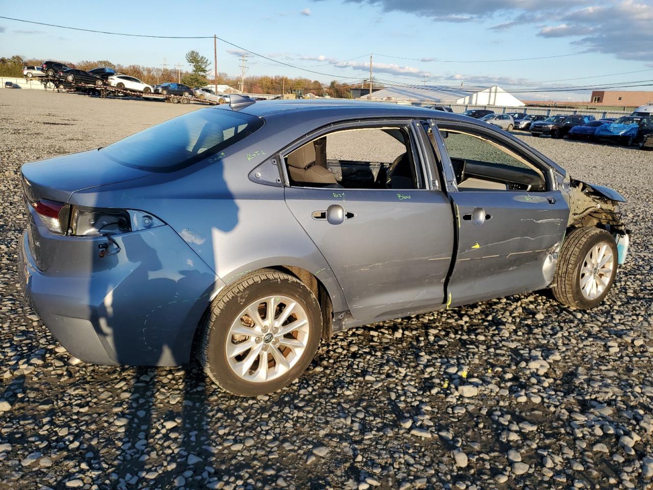 2022 TOYOTA COROLLA LE VIN:5YFVPMAE4NP300866
