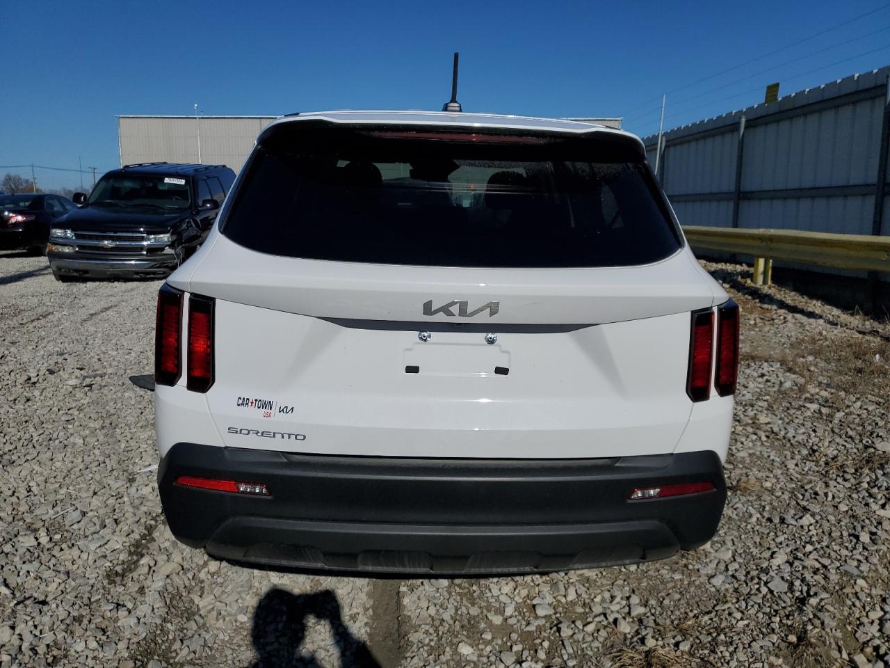 2023 KIA SORENTO LX VIN:5XYRG4LC3PG194933