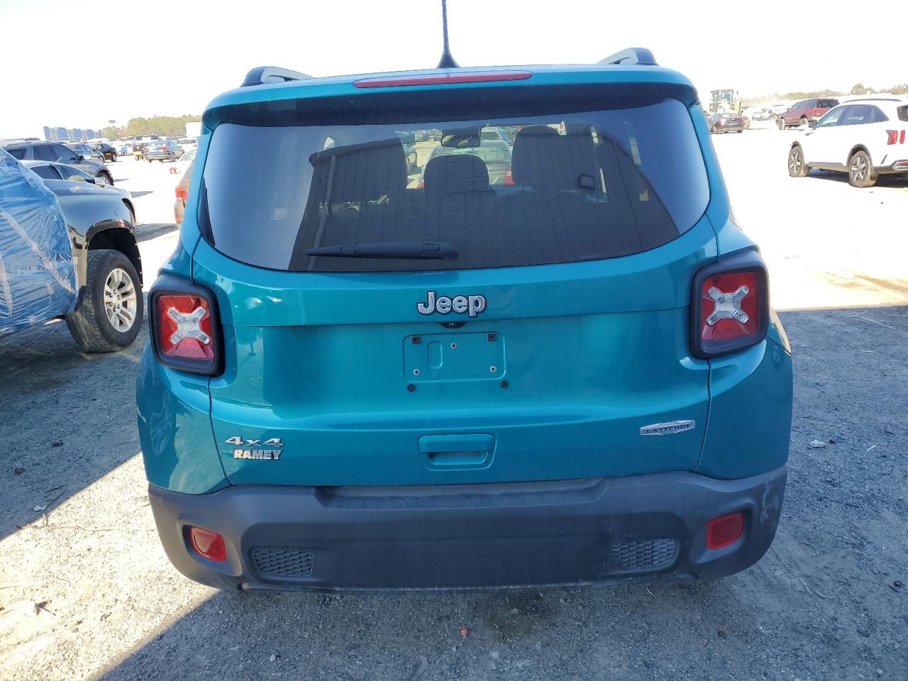 2022 JEEP RENEGADE LATITUDE VIN:ZACNJDB18NPN89748