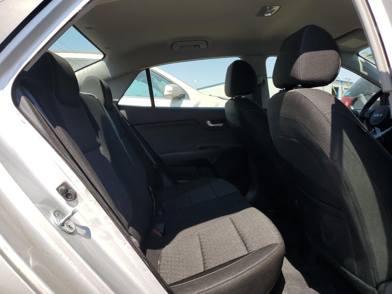 2022 KIA RIO LX VIN:3KPA24AD6NE477327