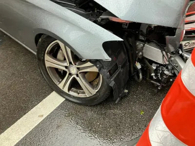 2017 Mercedes-Benz E 300 WDDZF4JB4HA038842 VIN:WDDZF4JB4HA038842