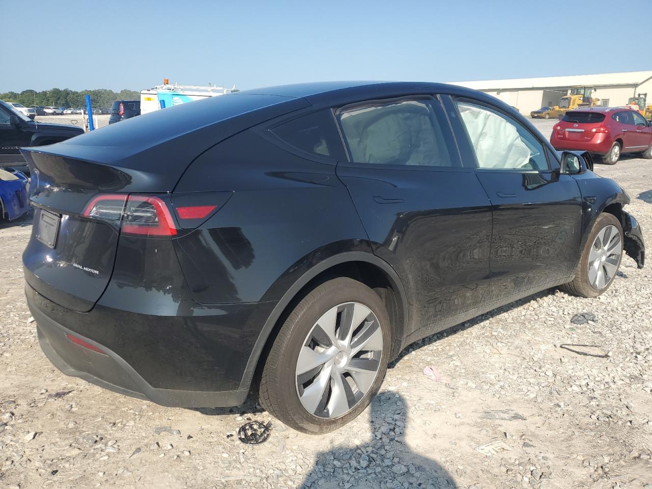 2023 TESLA MODEL Y  VIN:7SAYGDEEXPA143642