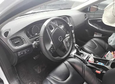 2018 Volvo V40 930KMYV1MV79K0J24 VIN:930KMYV1MV79K0J24