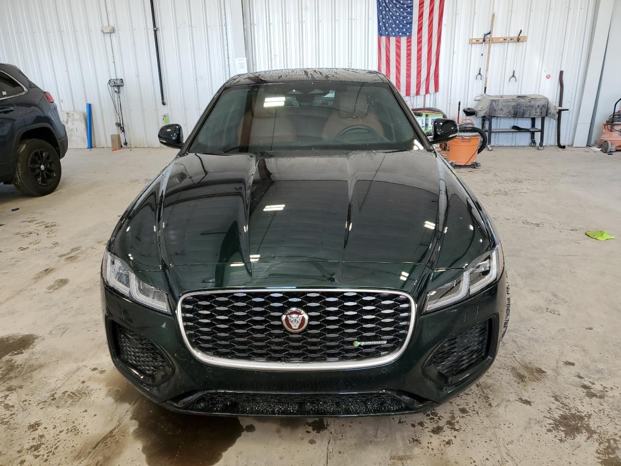 2023 JAGUAR XF R-DYNAMIC SE VIN:SAJBL4GX0PCY93341