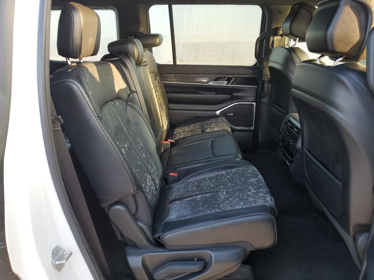 2022 JEEP WAGONEER SERIES II VIN:1C4SJUBT5NS115404