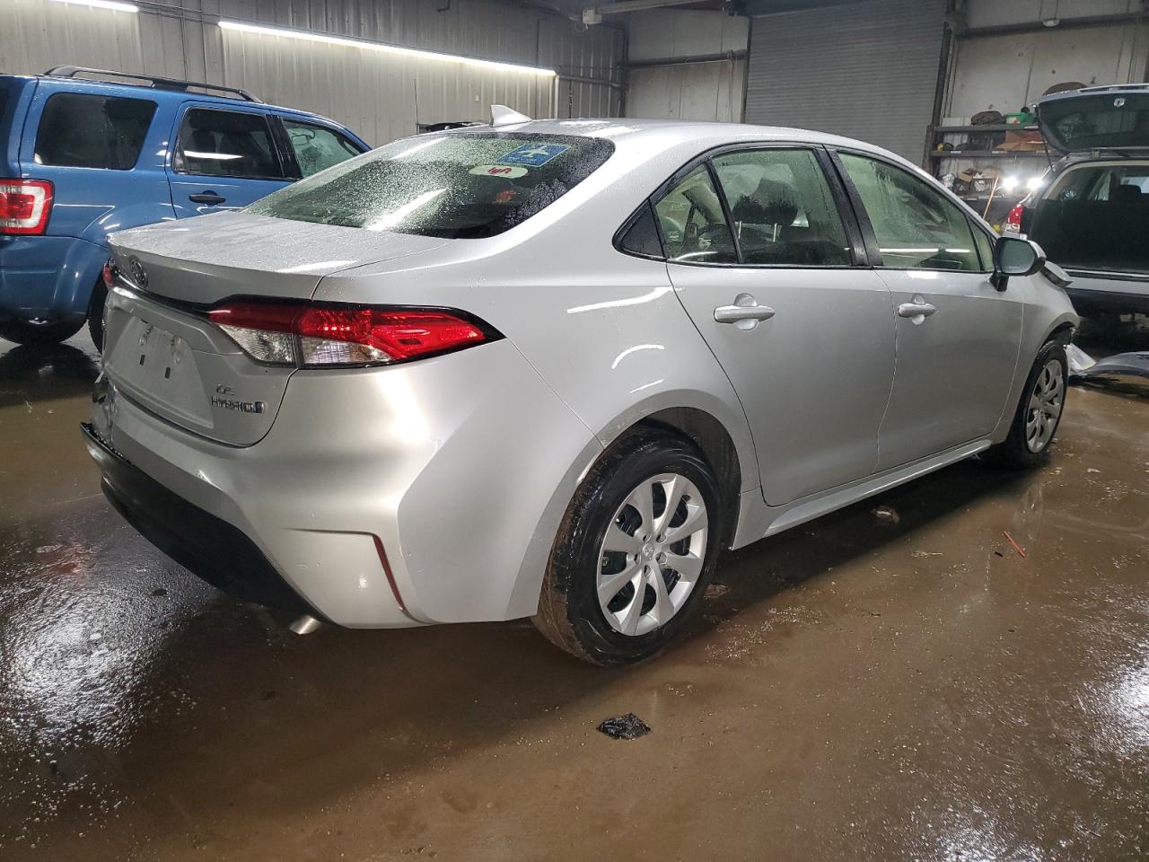 2024 TOYOTA COROLLA LE VIN:JTDBCMFE0R3044215