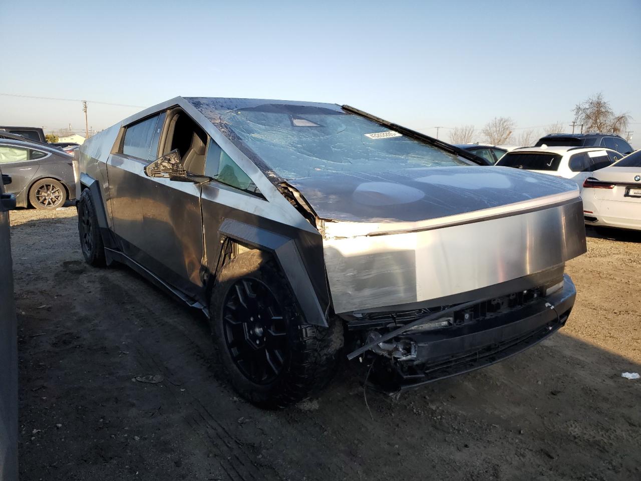 2024 TESLA CYBERTRUCK  VIN:7G2CEHEDXRA013484