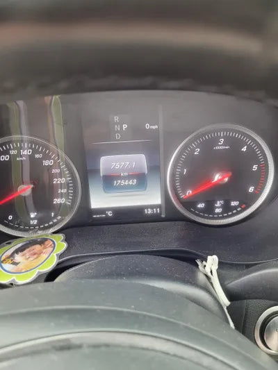 2017 Mercedes-Benz GLC 220 VIN: