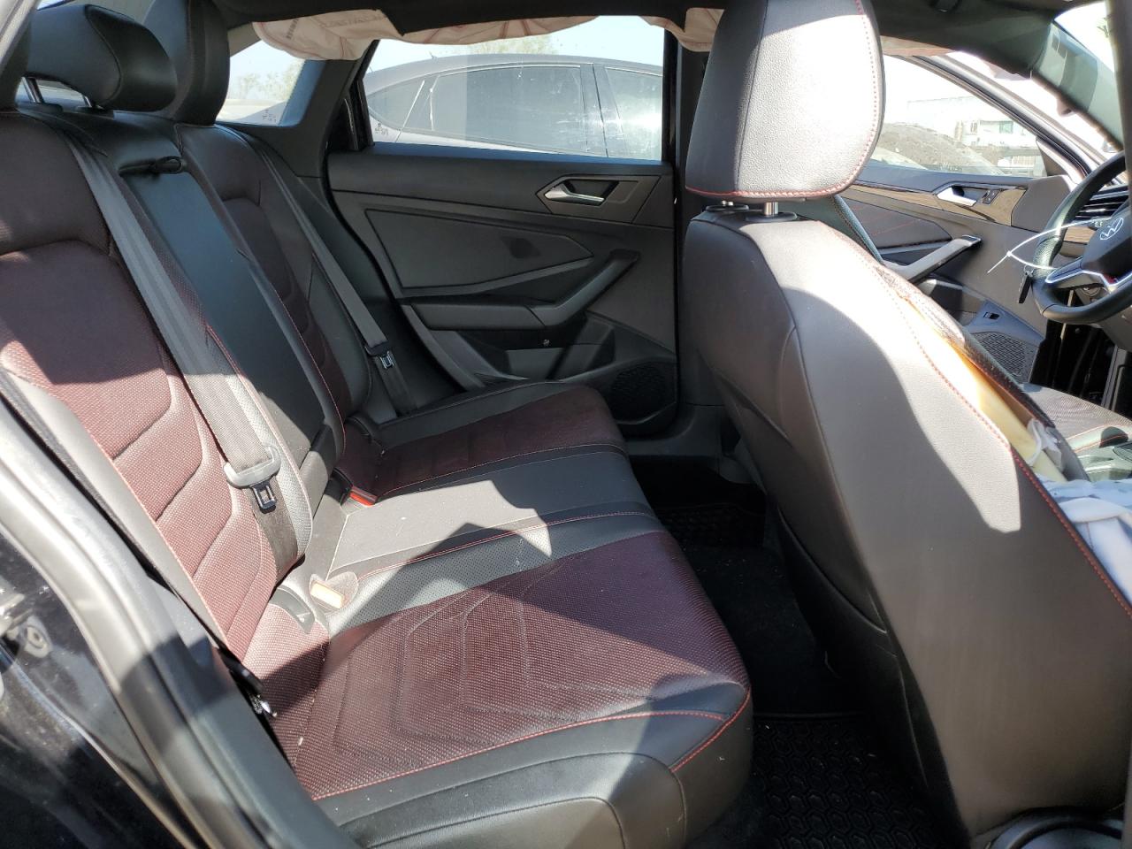 2022 VOLKSWAGEN JETTA GLI AUTOBAHN VIN:3VW1T7BU2NM010888