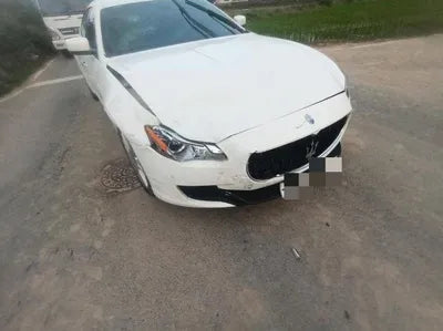 2015 Maserati Ghibli VIN: