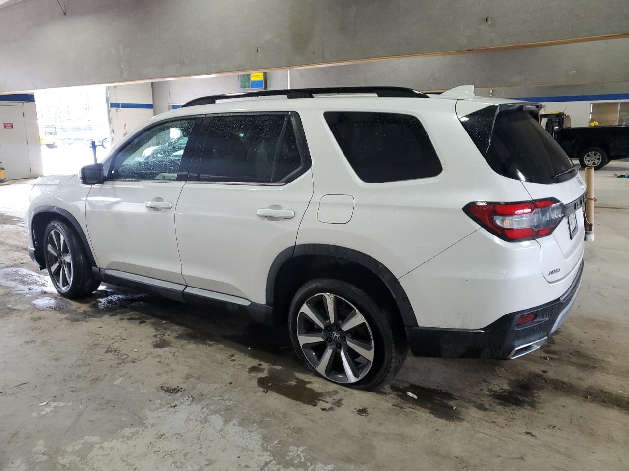 2023 HONDA PILOT TOURING VIN:5FNYG1H7XPB003599