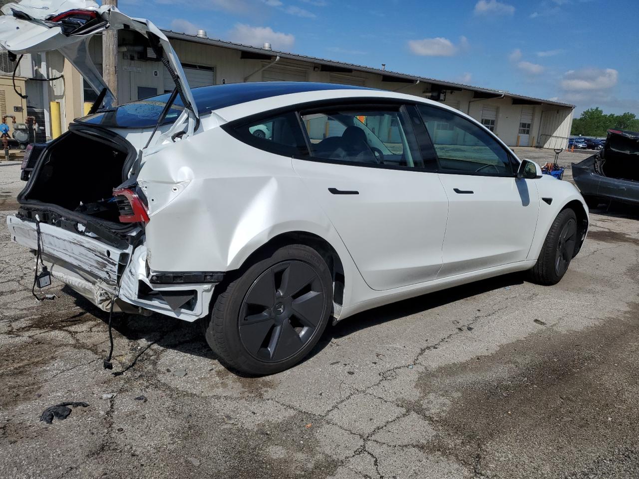 2023 TESLA MODEL 3  VIN:5YJ3E1EA0PF547352